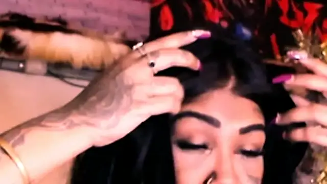 Онлайн чат XXX indian_dreamgirl