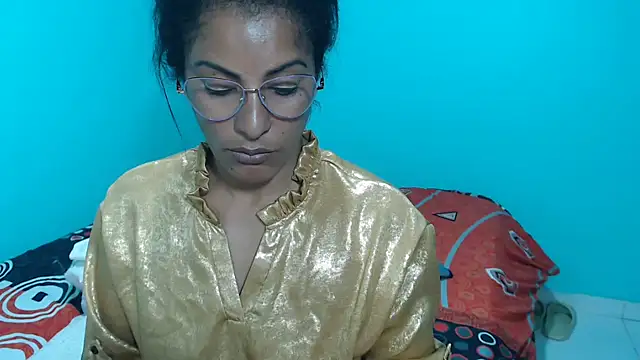 kateleyagrey's Live XXX Chat