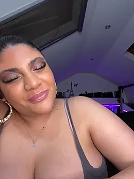 MinaKhalina – Naživo XXX chat