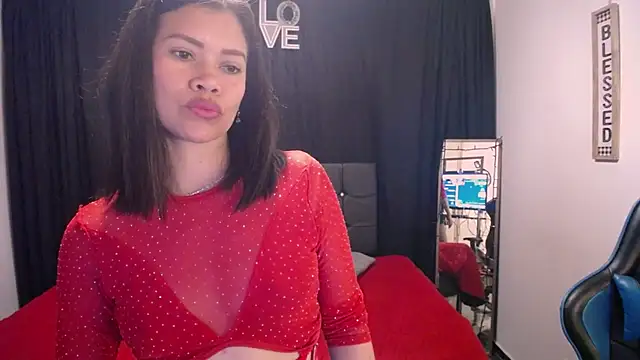 XXX chat uživo modela amara21_