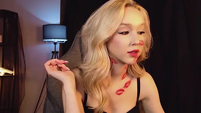 Chat +18 de MaoqiBeverly ao vivo