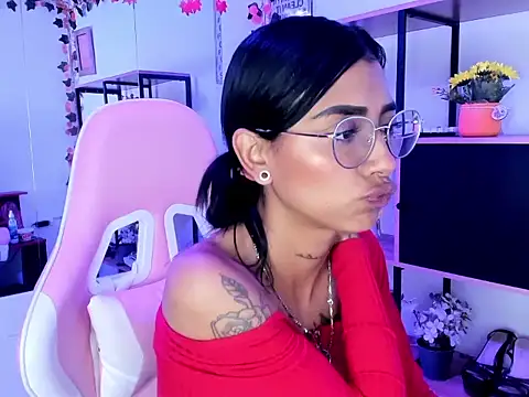 Онлайн чат XXX KarlaSlutSkinny__