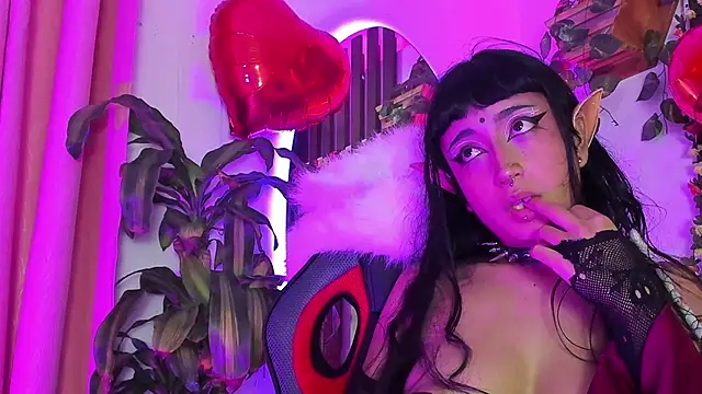 MeowMota_'s Live XXX Chat