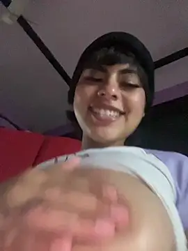 Chat +18 de Eva_Feller69 ao vivo