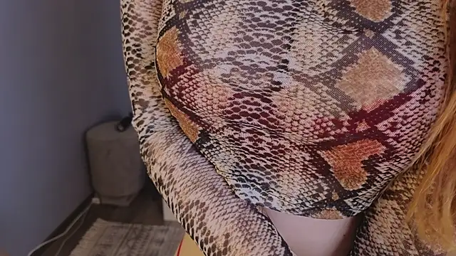 Ruth_Peters – Naživo XXX chat