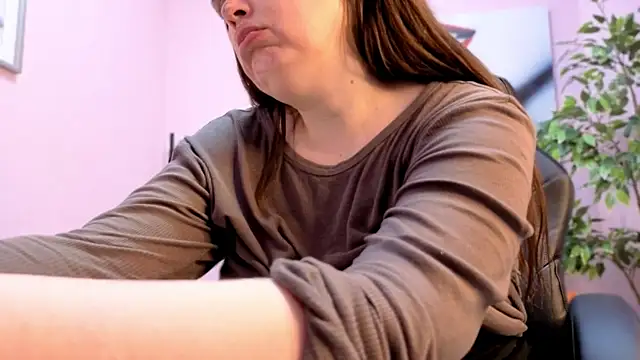 BattyMoll élő XXX-chatje