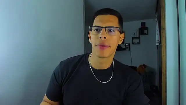 _John_Boy_ Live XXX-chat