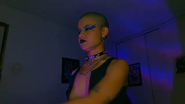 alex_one888 Chat XXX in diretta