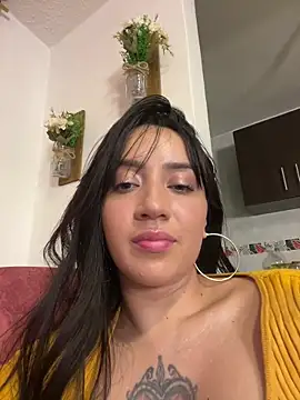 EmmyEvans1 Live XXX-Chat
