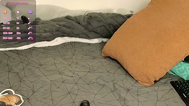 Chatroom XXX en direct de SuchArt_