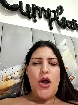 Mia_Hampton Chat XXX live