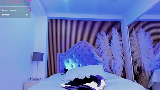 Chat +18 de SelenaStonne ao vivo