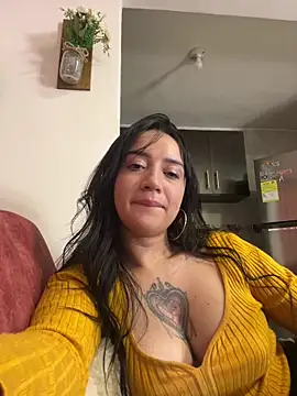 Chatroom XXX en direct de EmmyEvans1