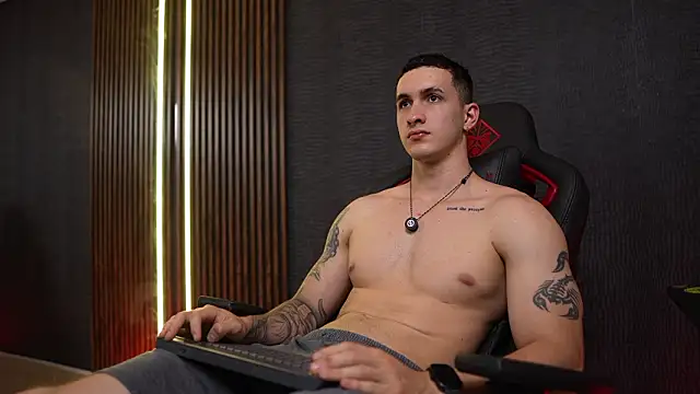 Chat +18 de JacksonOlsenn ao vivo