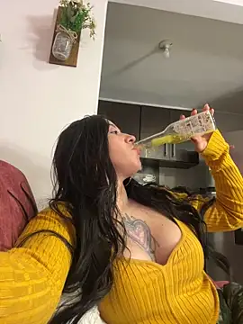 Živý XXX chat EmmyEvans1