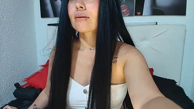 Tania_matureのライブXXXチャット