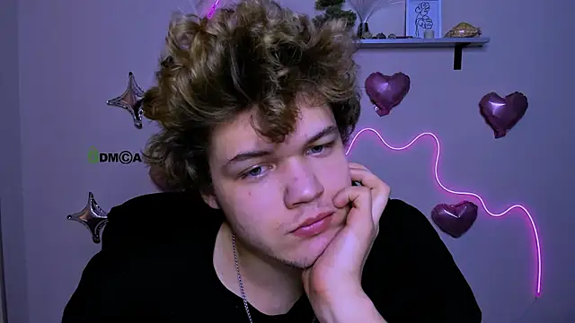 lucas_long_ – Live XXX-chat