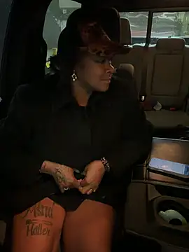 HaloRodeoLover2 – Live XXX-chat