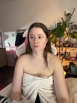 sweetest_pie Adlı Modelin Canlı XXX Sohbeti