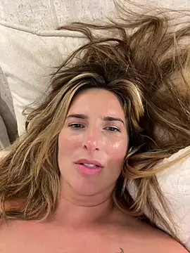 Thescorpionfr_ Adlı Modelin Canlı XXX Sohbeti