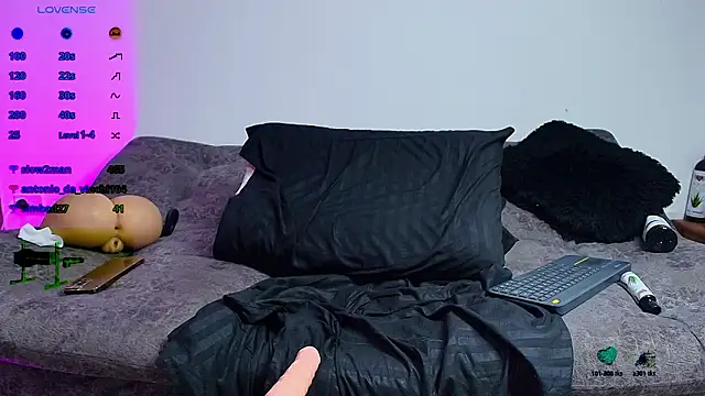 Chat XXX en directo de BrayaanFit