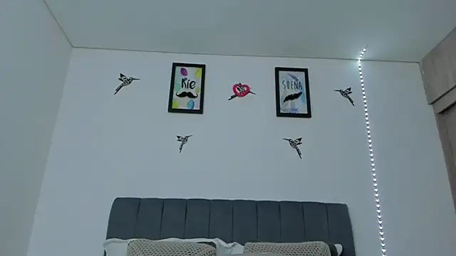 im_sarah34 Chat XXX live