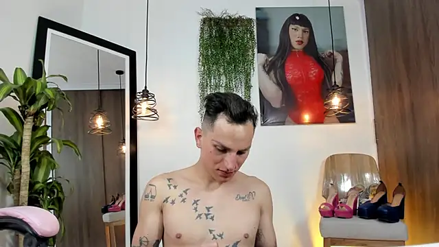 queenramoona-hotn Live XXX chat