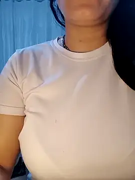 แชท XXX สดของ Nergiz2135