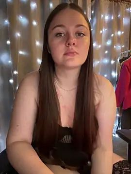 Kitten_Sasha – Kamerová šou