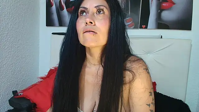 Tania_mature: онлайн-секс-чат