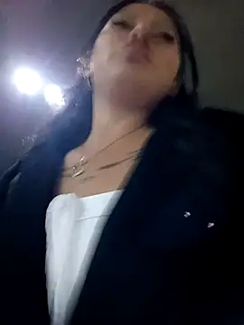 LunaHot_777 Chat XXX live