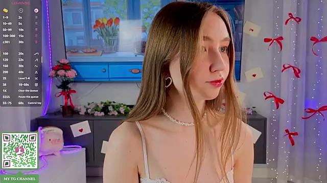 ElfredaTupy Chat XXX live