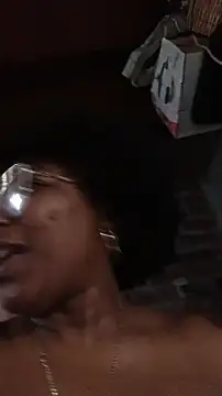 ChanneldelaCroix Webcam show