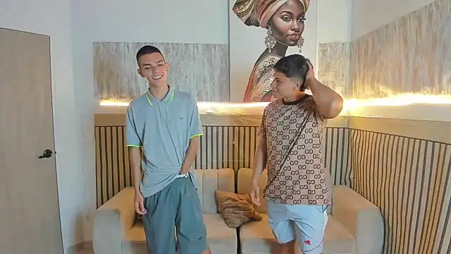 friendslikeplay Webcam show