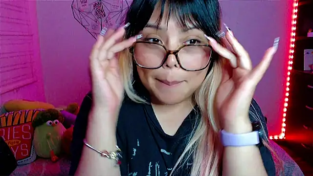 Chat +18 de EllieMoonX ao vivo