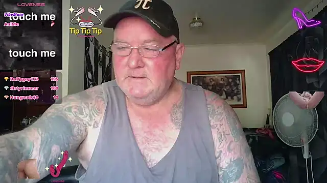 KINKYBLUEYES69 网络视讯表演