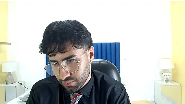 Chat XXX en directo de MilanZaire