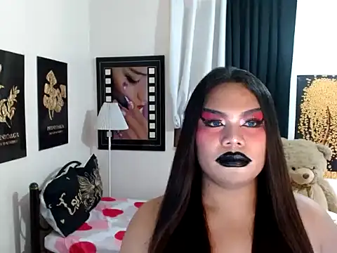 TSbrianaHugeCock – Naživo XXX chat