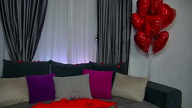 Pertunjukan Kamera Web Kitty_Asstronaut