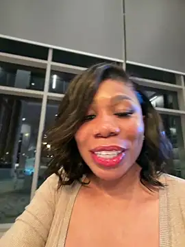 Belle___ Show in webcam