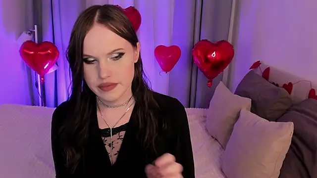 EffieMinki – Naživo XXX chat