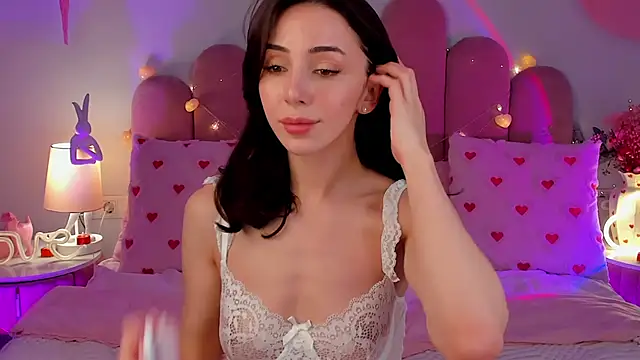 Show modela ElsaYoung na web-kameri