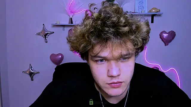 แชท XXX สดของ lucas_long_