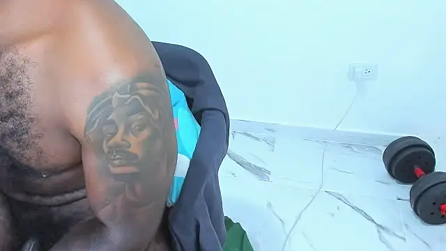 Chat XXX ao vivo de Freedom_24