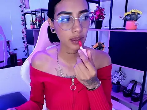 KarlaSlutSkinny__ Adlı Modelin Canlı XXX Sohbeti