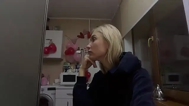 แชท XXX สดของ AngelJeni