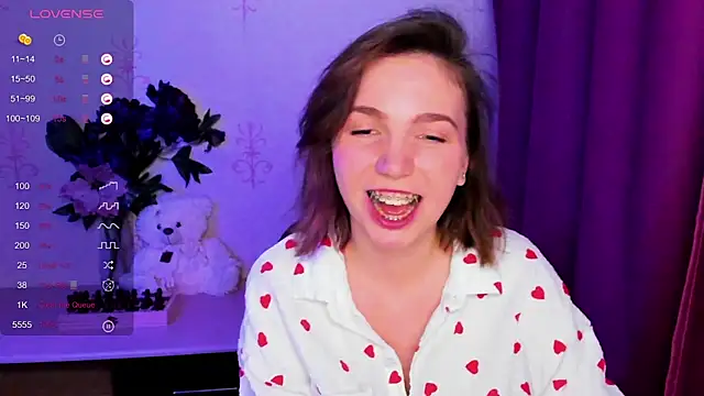 KindHazelHere_ Live XXX-Chat