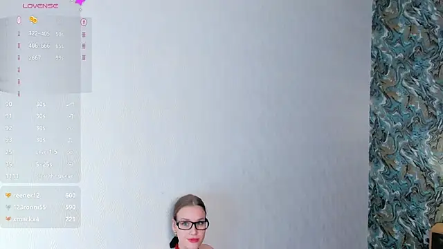 OdellaFrake's Webcam Show