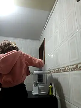 Sofiia_cute_'s Live XXX Chat