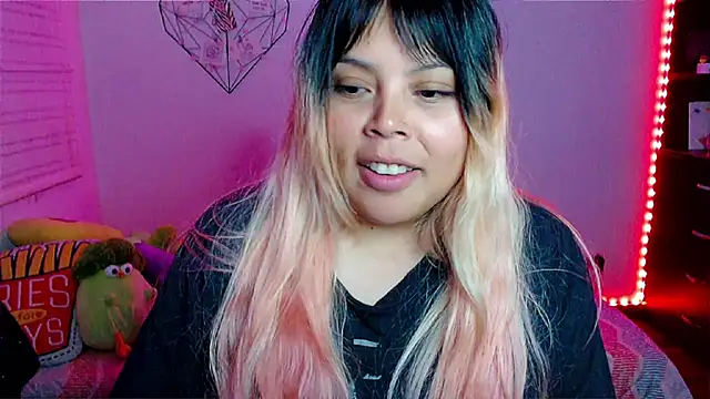 EllieMoonX's Live XXX Chat